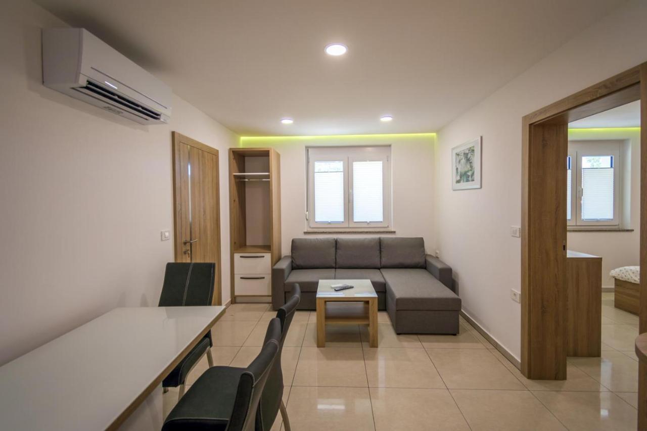 בפורטורוז Apartments Relax מראה חיצוני תמונה