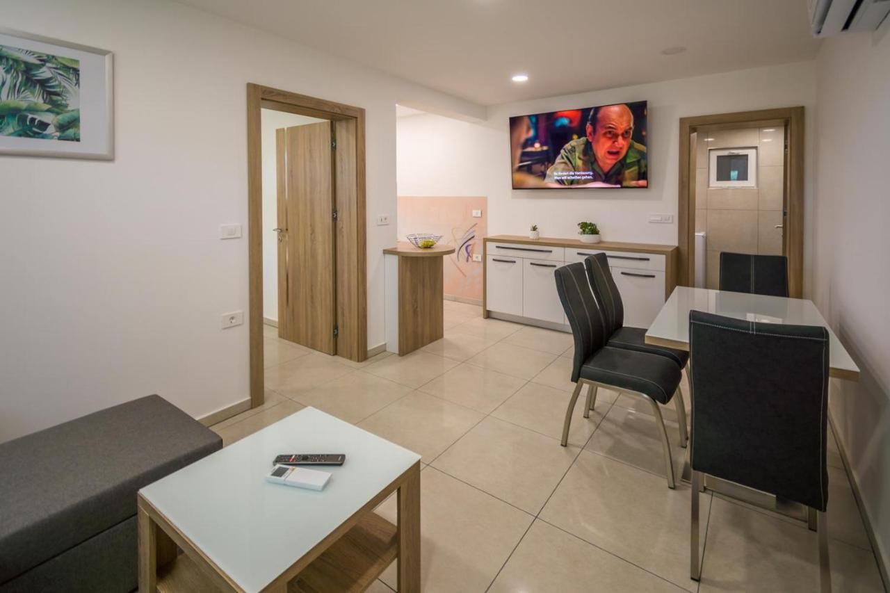 בפורטורוז Apartments Relax מראה חיצוני תמונה